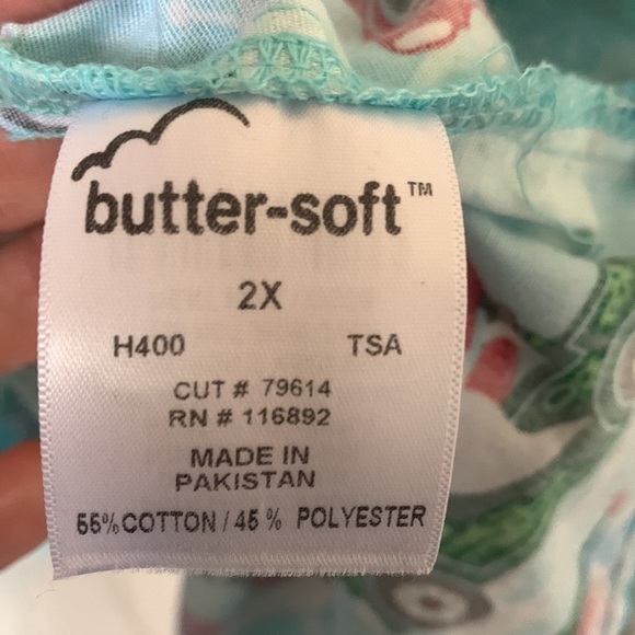 Uniform Advantage Christmas Holiday Santa Scrub Medical Butter Soft Top - Picture 6 of 6